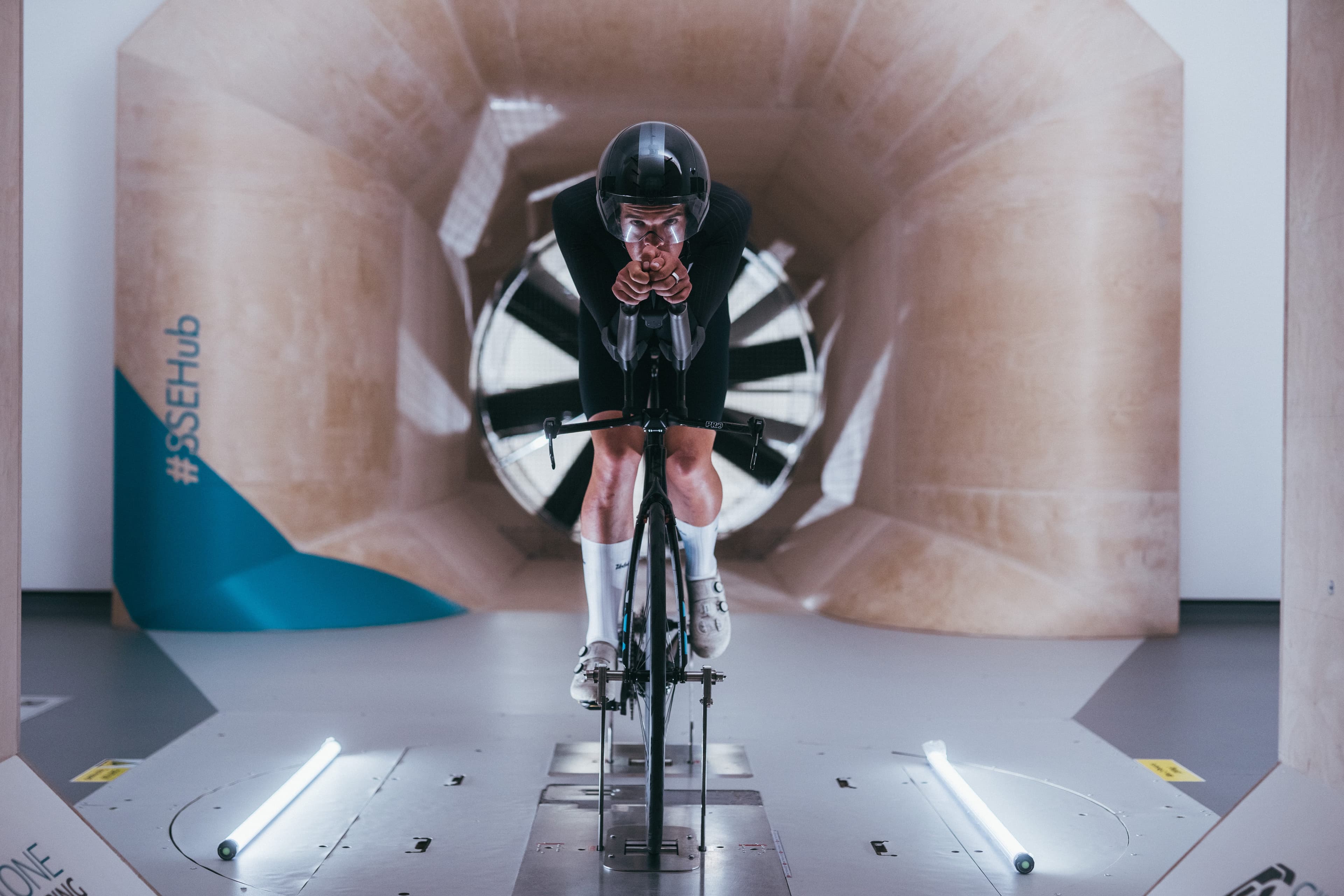 Rider testing in an aerodynamic development environment